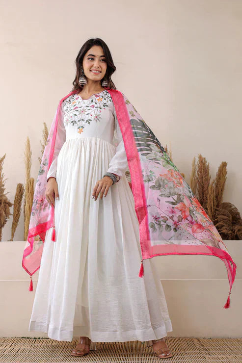 FESTIVAL SPECIAL CHINON GOWN WITH DUPATTAPFAB146)