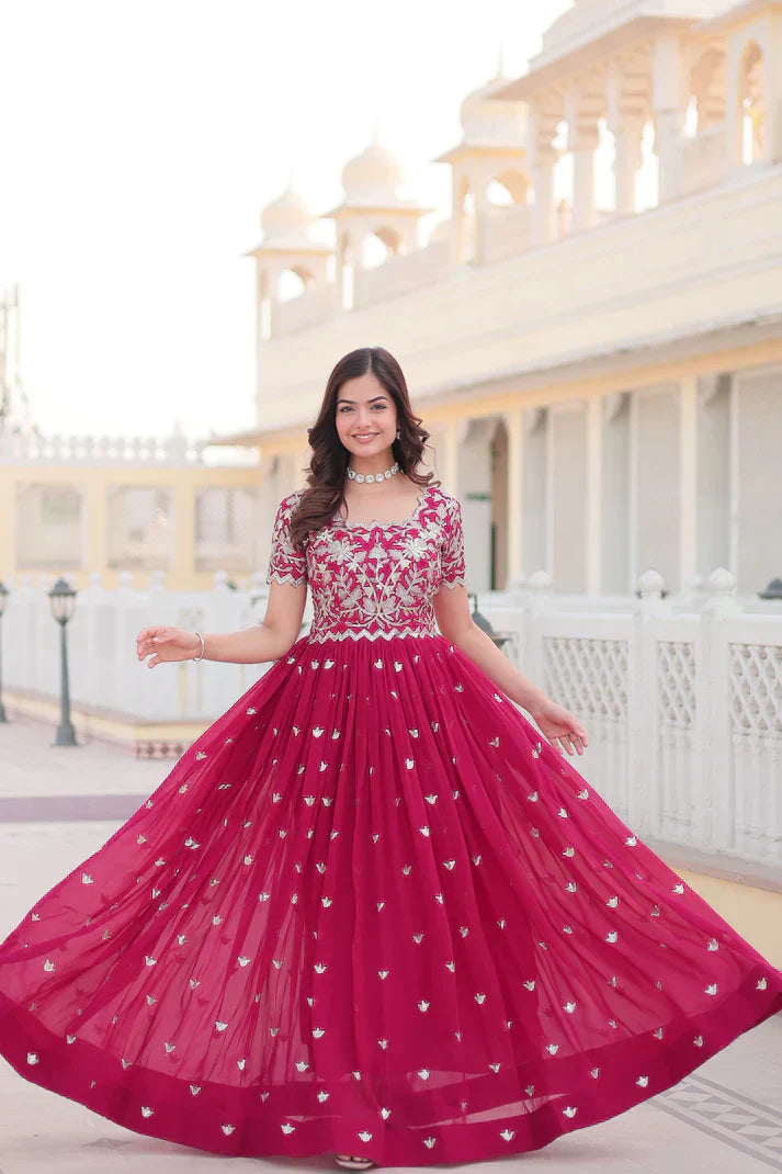 DESIGNER PREMIUM GOWN PFAB131) (01)