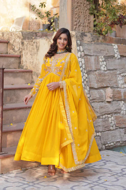 WEDDING SPECIAL FAUX BLOOMING ZARI SEQUINS EMBROIDERED GOWN WITH DUPATTAPFAB105)