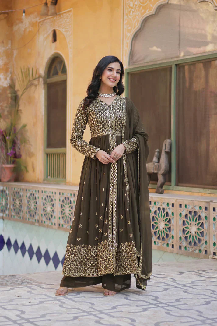 WEDDING SPECIAL FAUX GEORGETTE EMBROIDERED GOWN WITH BOTTOM AND DUPATTAPFAB1113)