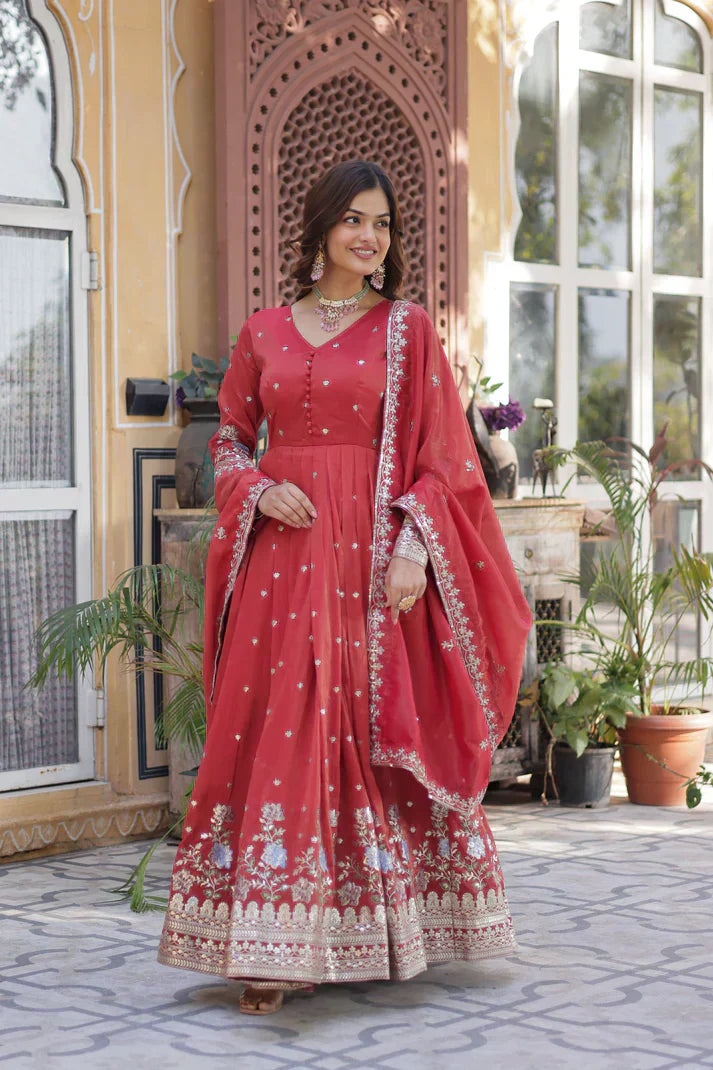 VISCOS COSMOS SEQUINS EMBROIDERED GOWN WITH DUPATTAPFAB172)