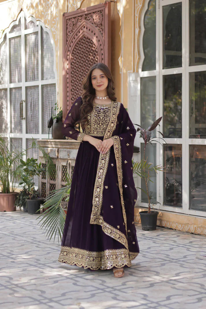 FAUX BLOOMING SEQUANCE EMBROIDERED GOWN WITH DUPATTAPFAB182) (01)