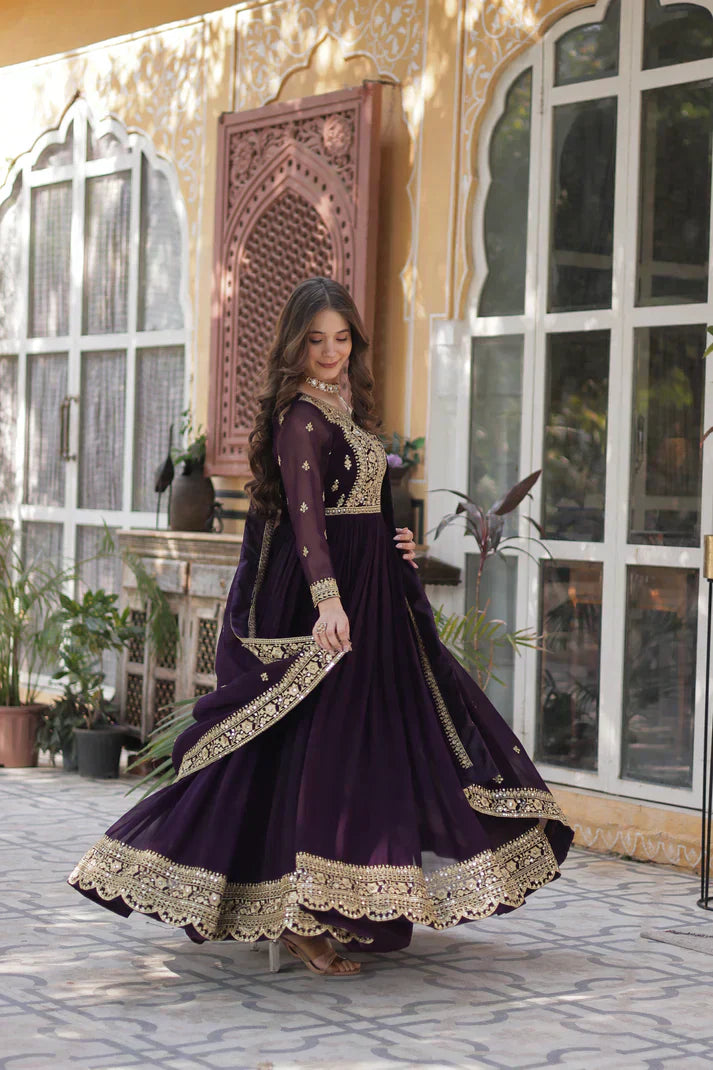 FAUX BLOOMING SEQUANCE EMBROIDERED GOWN WITH DUPATTAPFAB182) (01)