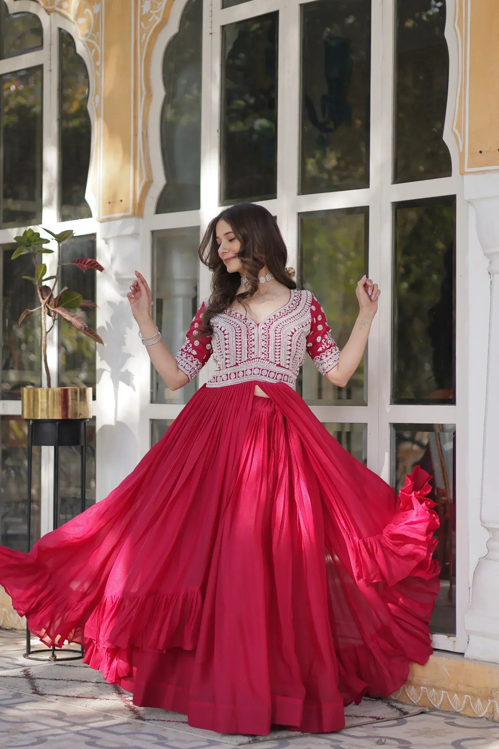 STAR GEORGETTE BEADS EMBROIDARY KURTI WITH LEHENGAPFAB187)