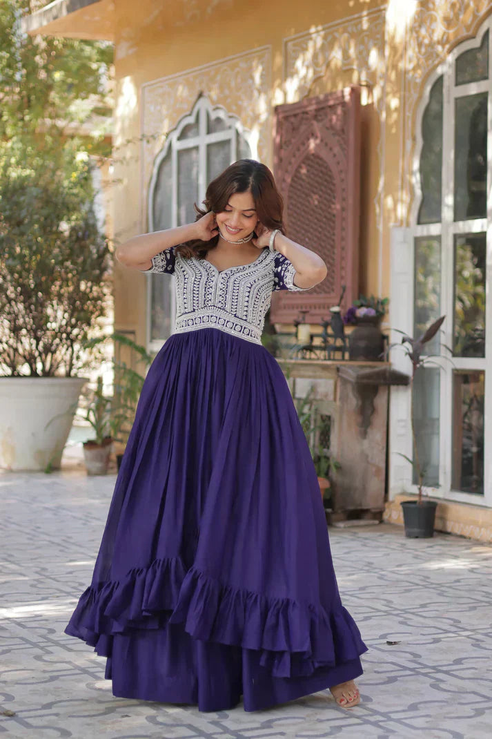 STAR GEORGETTE BEADS EMBROIDARY KURTI WITH LEHENGAPFAB187) (01)