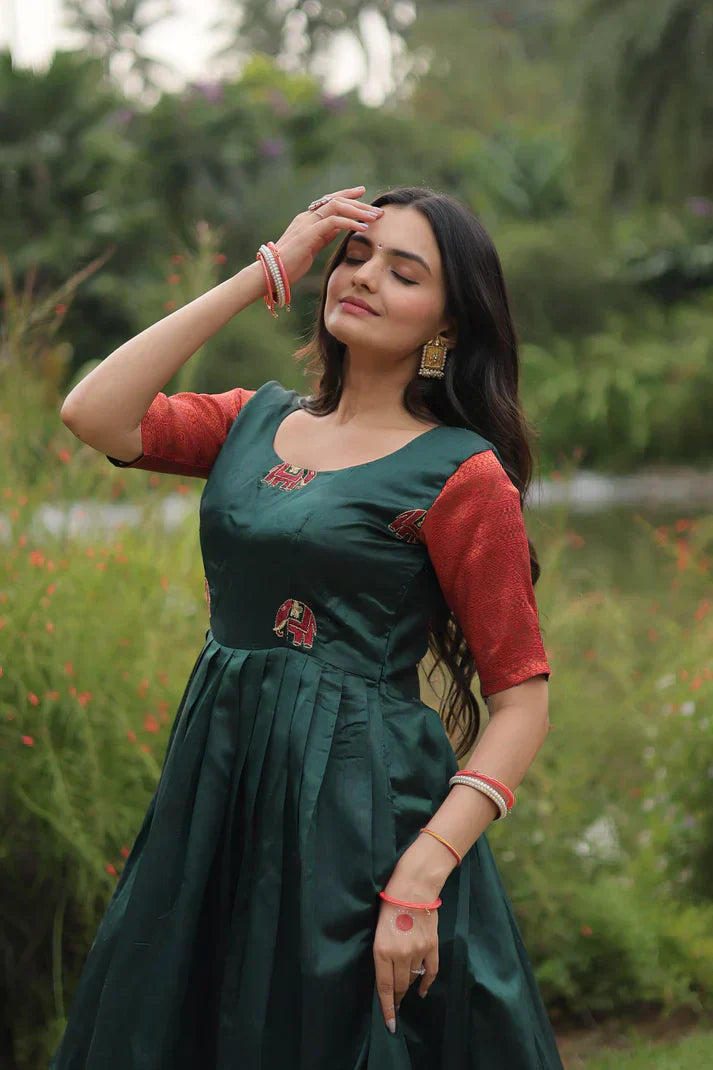 PREMIUM DESIGNER GOWN PFAB139) (01)