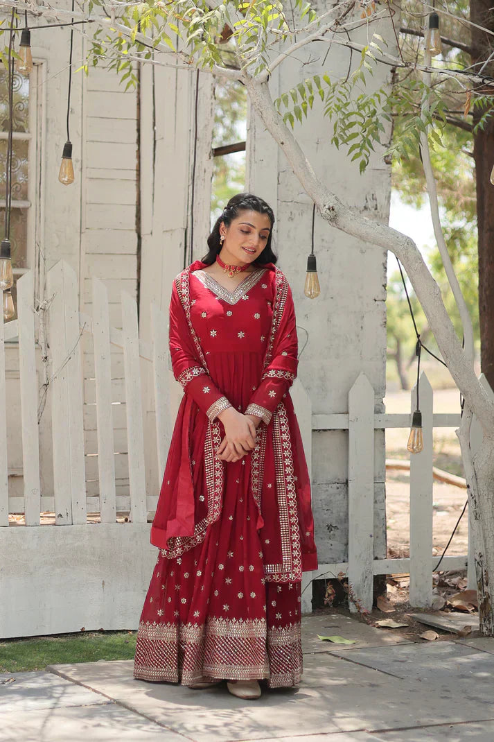 PREMIUM DESIGNER GOWN WITH DUPATTAPFAB124) (01)