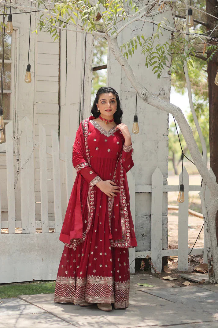 PREMIUM DESIGNER GOWN WITH DUPATTAPFAB124) (01)