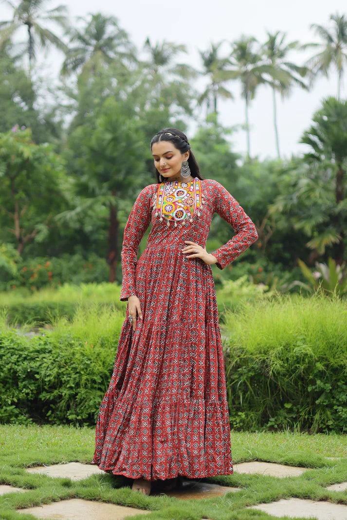 NAVRATRI SPECIAL COTTON GAMTHI PATCH WORK GOWN PFAB149) (01)