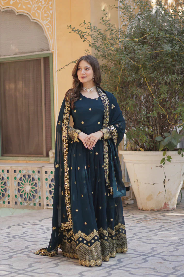 FAUX BLOOMING GEORGETTE SEQUINS EMBROIDERED GOWN WITH DUPATTAPFAB112)