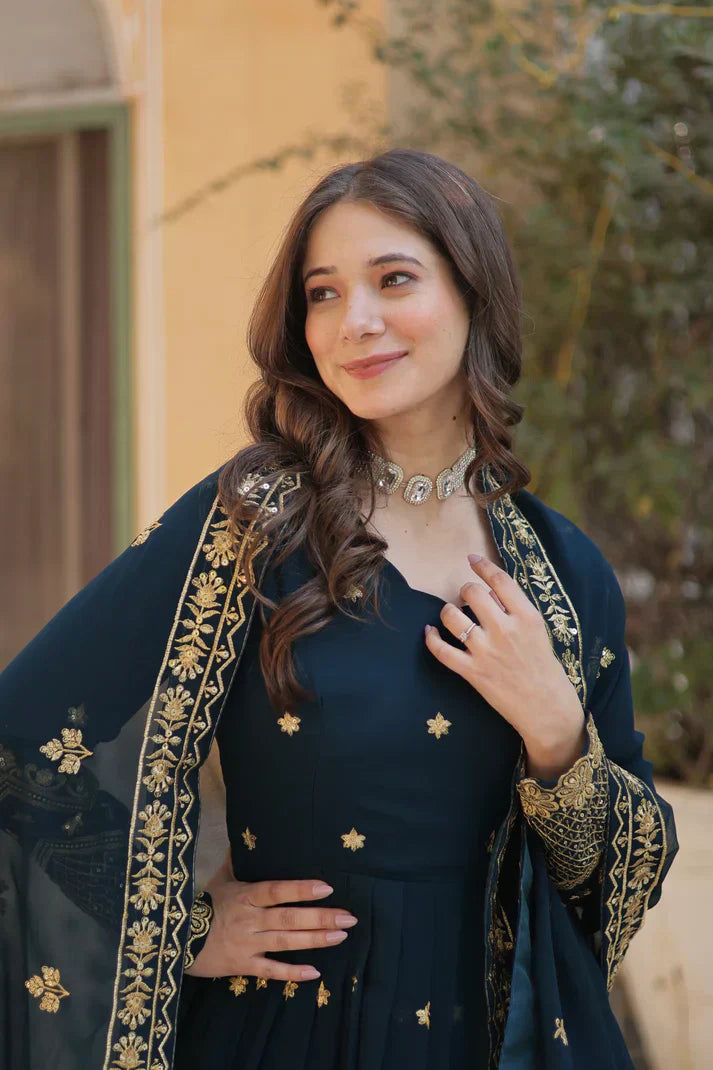 FAUX BLOOMING GEORGETTE SEQUINS EMBROIDERED GOWN WITH DUPATTAPFAB112)