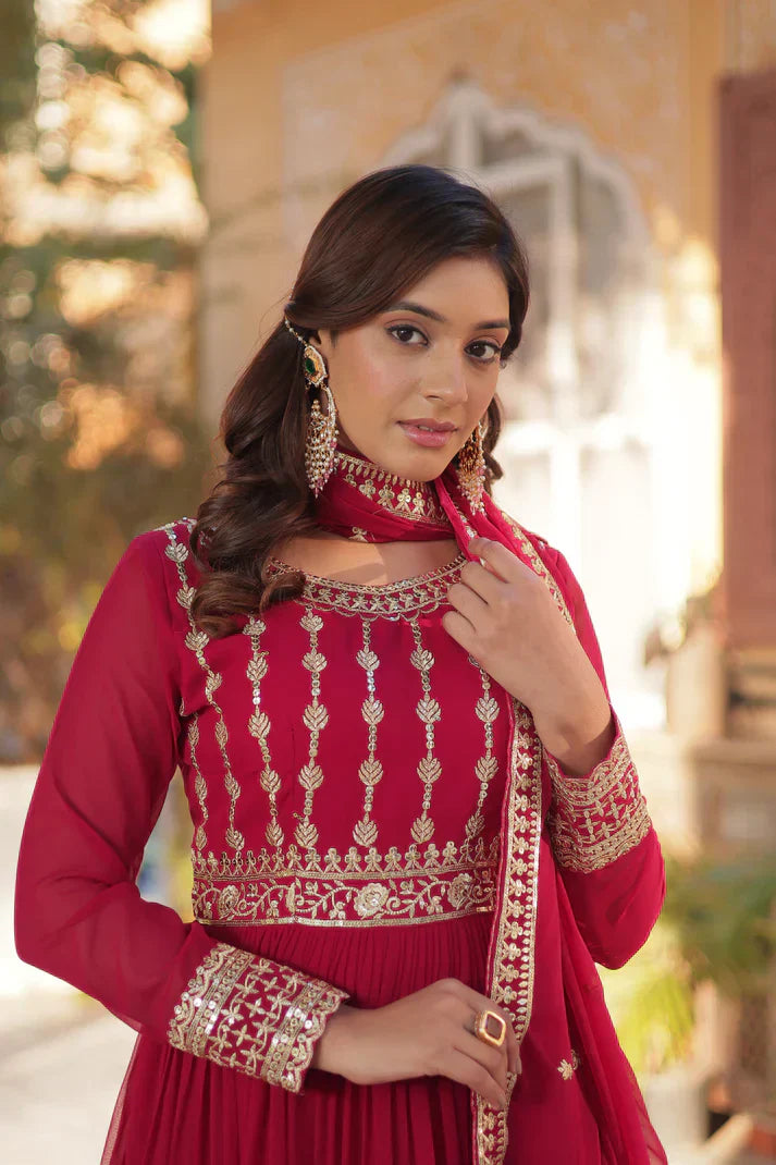 WEDDING SPECIAL GEORGETTE SEQUENCE EMBROIDERED GOWN WITH DUPATTA PFAB1107) (01)