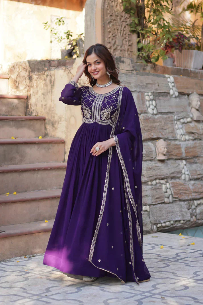 FAUX BLOOMING SEQUANCE EMBROIDERED GOWN WITH DUPATTAPFAB180) (01)