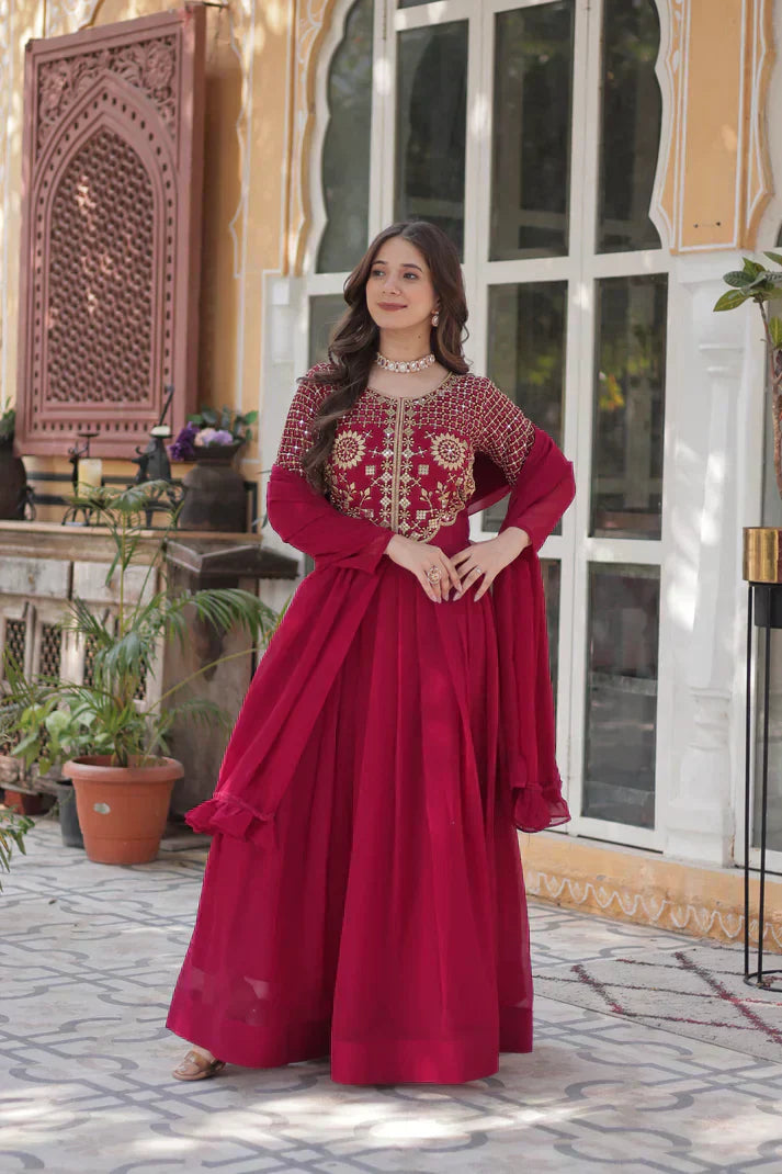 BLOOMING GEORGETTE EMBROIDERED GOWN WITH DUPATTAPFAB198)