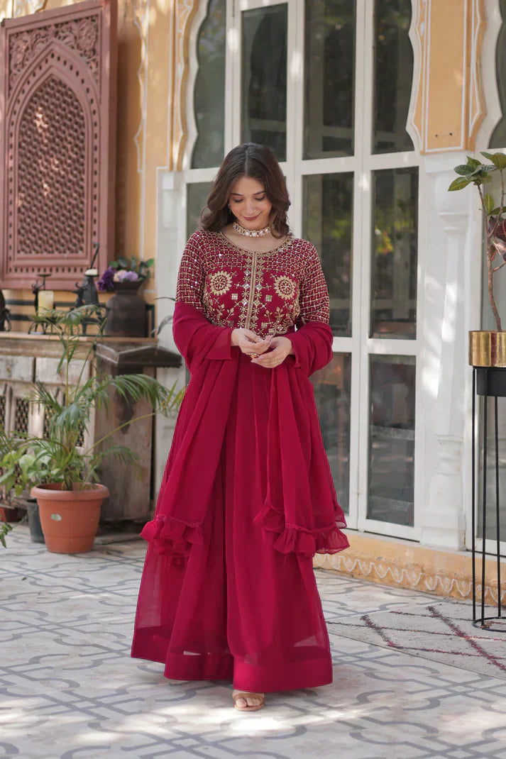 BLOOMING GEORGETTE EMBROIDERED GOWN WITH DUPATTAPFAB198)