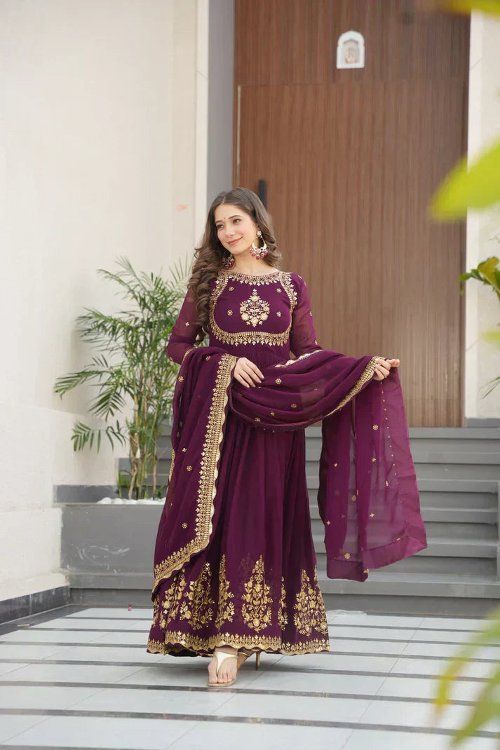 FAUX GEORGETTE SEQUANCE EMBROIDERED GOWN WITH DUPATTAPFAB191)
