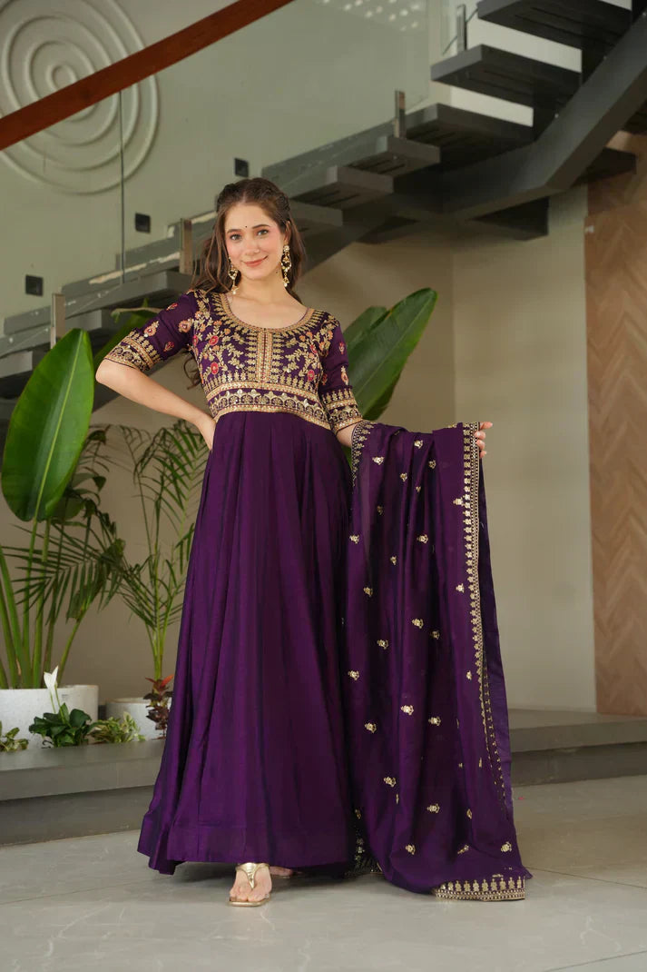 FAUX BLOOMING SEQUANCE EMBROIDERED GOWN WITH DUPATTAPFAB182)