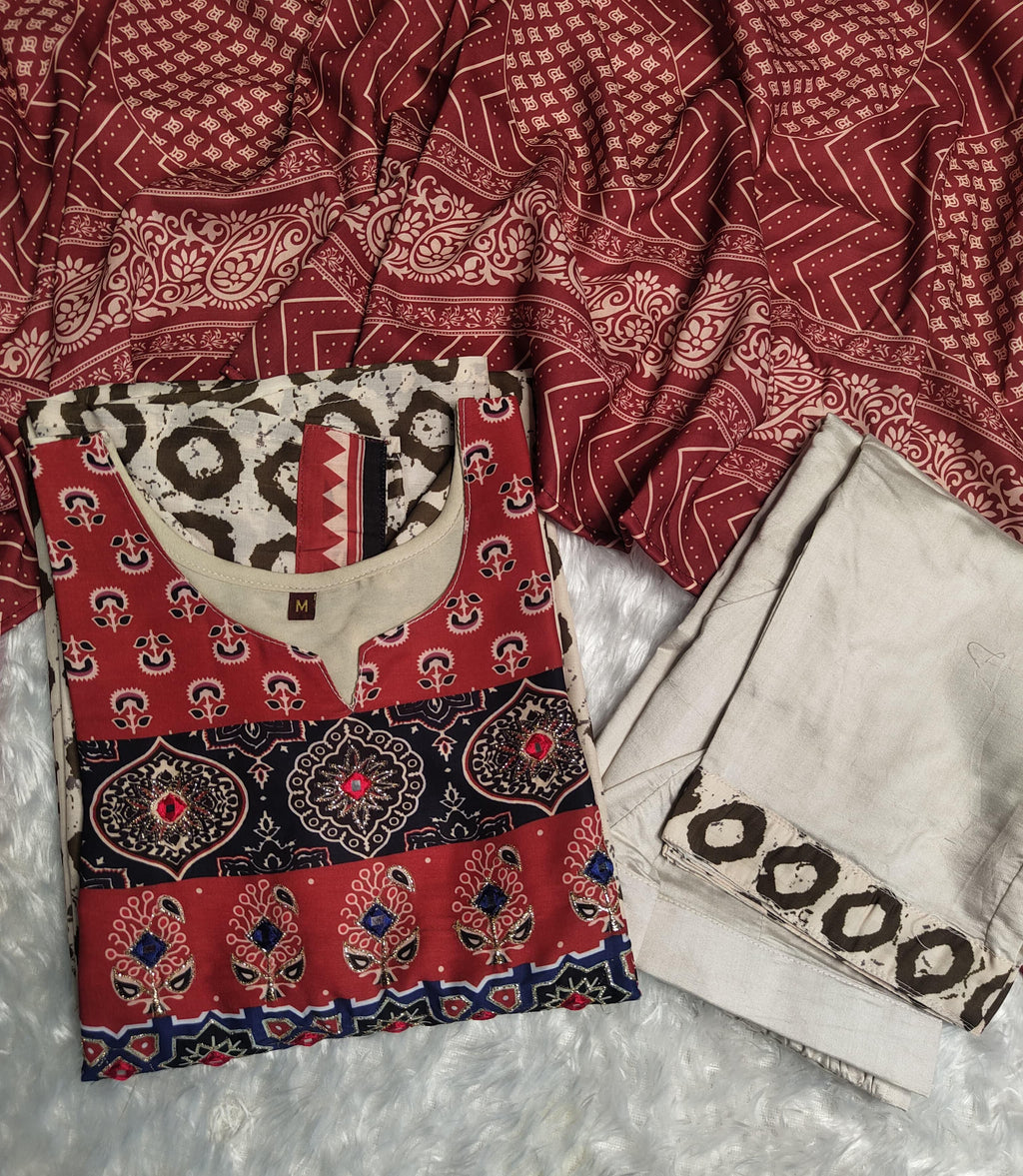 Featuring Fully Elegant Premium Muslin Suit Set Which is Beautifully Decorated With Hand Khatli Work And Original Mirror Work With Butti Pattern(PFAB108)