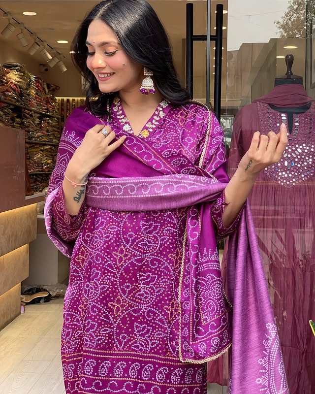 Beautiful Heavy quality Chinon Silk Fabric designer festive wear kurti pant and duppta (PFAB115)