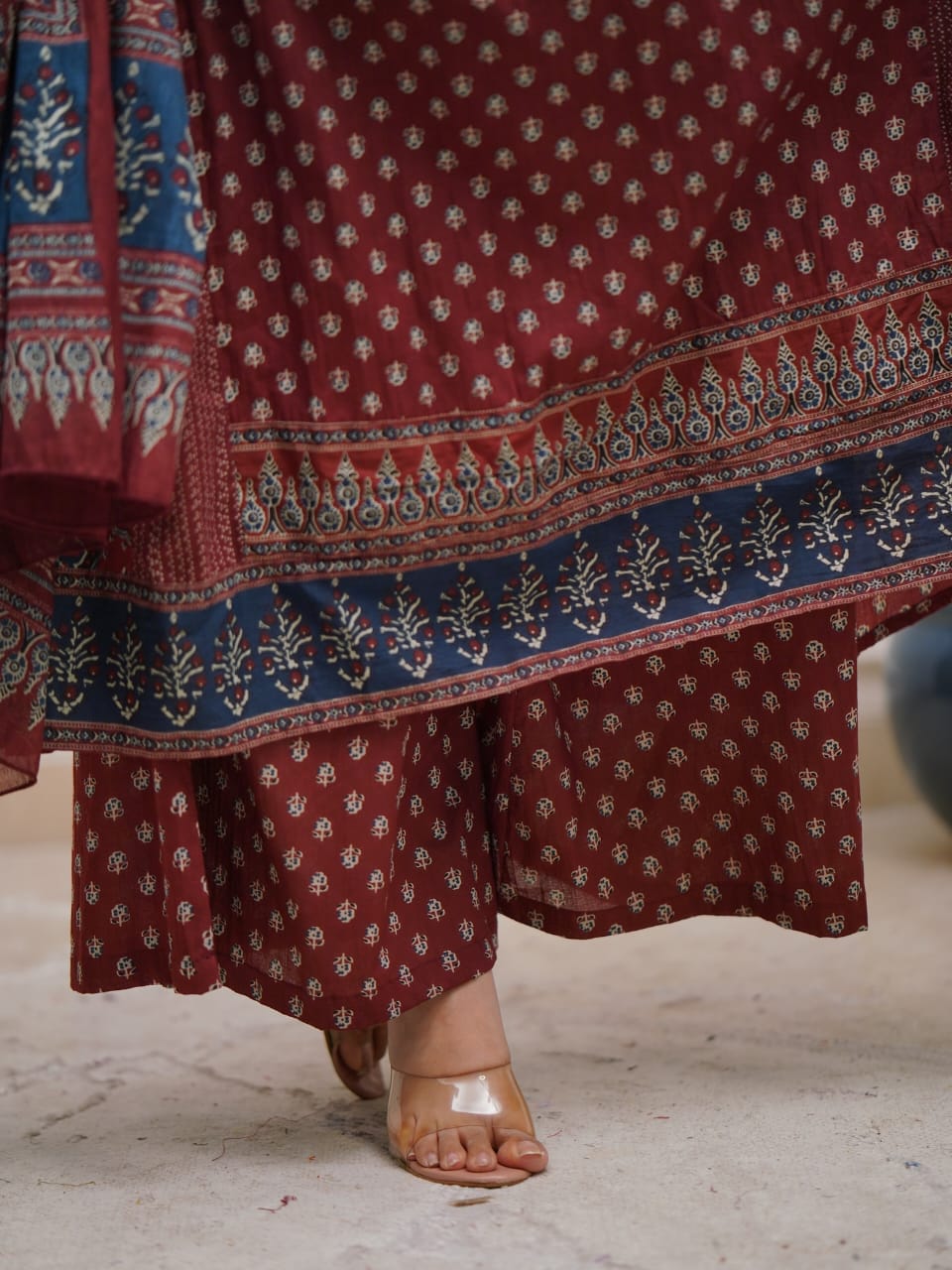 👉🏻👉🏻NEW product LUNCHING super hit &nbsp; hai dimand product Beutiful Suit Set👈🏻👈🏻(PFAB1461)