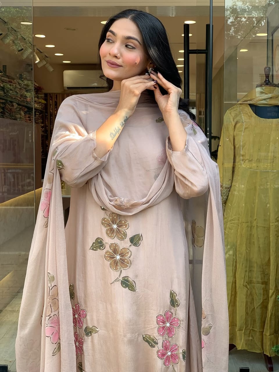 😍Presenting a New Party Wear Look Top , Pent, Duppata😍