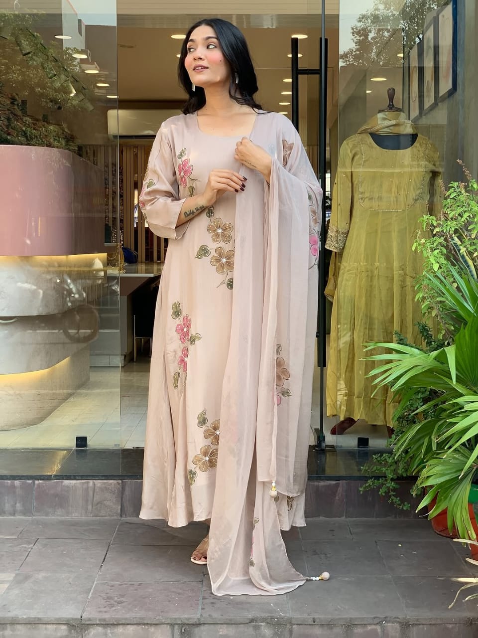 😍Presenting a New Party Wear Look Top , Pent, Duppata😍